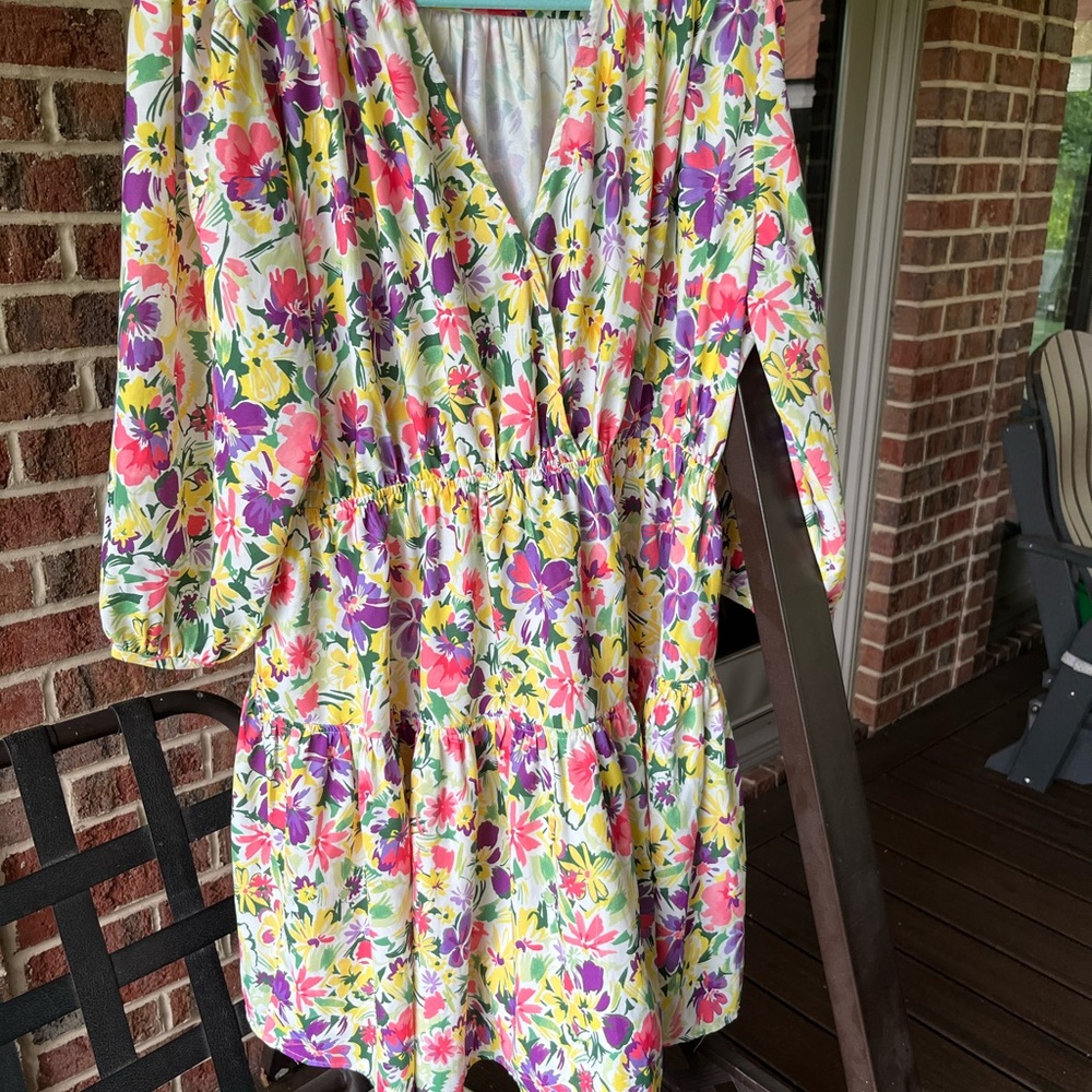 2x Floral V-Neck Tiered Midi Dress in Yellow and Pink